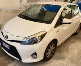 Toyota Yaris 1.5 Ibrida - 9.100,00 (03/2013)