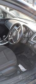 OPEL ASTRA J 2014 1.6 VVT (SOLO RICAMBI)