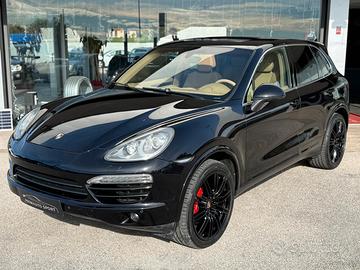 Porsche Cayenne 3.0 D TETTO/PELLE/"21 IMPECCABILE
