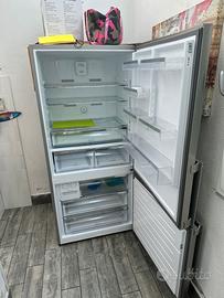 Whirpool Frigorifero Combinato Capacità 588 litri