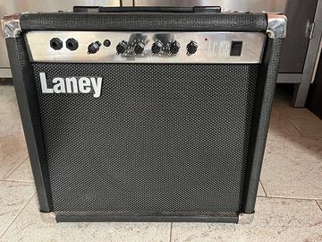amplificatore valvolare Laney LC 15R da riparare