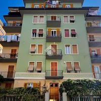 4 LOCALI A LA SPEZIA