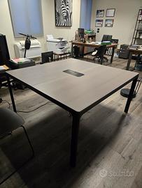Tavolo da ufficio Ikea