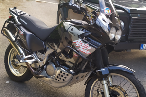 Honda Africa twin xrv 750 rd07a