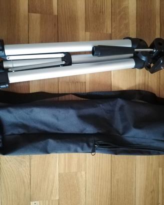 Cavalletto per fotocamera e videocamera