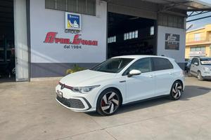 Volkswagen Golf GTI 2.0 TSI DSG