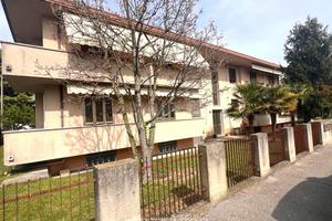 Appartamento con taverna e garage