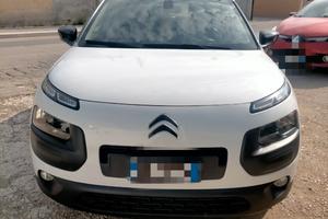 Citroen C4 Cactus BlueHDi 100 Shine
