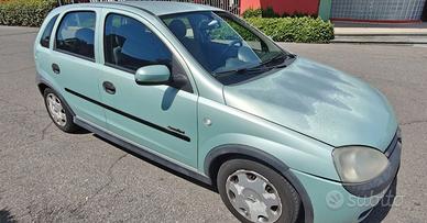 Opel Corsa adattata guida disabili automatica