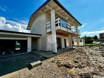 BIFAMILIARE A GRUMELLO DEL MONTE