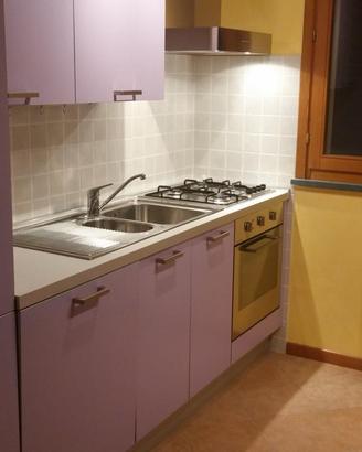 Cucina prima qualità AIKOMAI usata per cambio casa