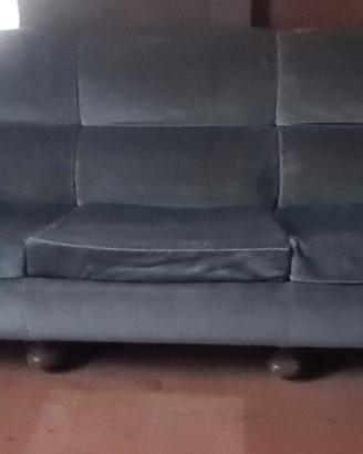 Divano e Due Poltrone