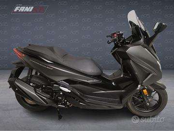 HONDA Forza 350 -