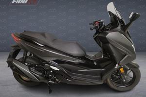 HONDA Forza 350 -
