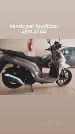  scooter Sym ST125