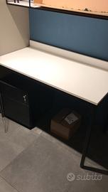 Scrivania+ Sedia + Mini Tavolo rotondo in ferro