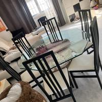 tavolo con anfora e vetro ottagonale +6 sedie