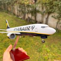 Modellino ryaniar 47cm