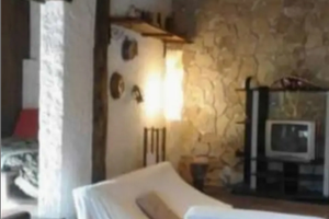 Ca.sa nel verde arredata perSingle Mascalucia