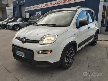 Fiat Panda 1.0 FireFly S&S Hybrid City Cross