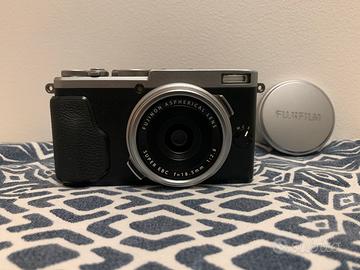 Fujifilm X70