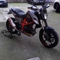 Ktm duke 690