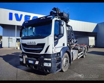 IVECO - AD260X48Y/PS ON CON GRU