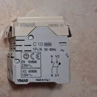 1 Magnetotermico Vimar 1P+N C10 120-230V 08065.10
