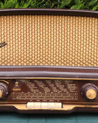 Radio d'epoca Minerva Sempione 556/9