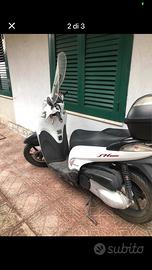 Honda SH 300 Sport