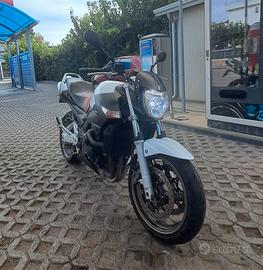 Suzuki Gsr 600 