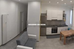 SAN GIOVANNi STANZA SINGOLA ARREDATA