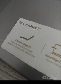 Computer portatile ASUS vivobook F512F