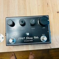 Pedale chitarra boutique chorus vibrato univibe