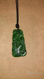 ciondolo giada verde con scimmia