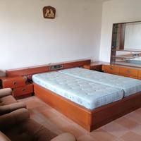 Camera completa in noce 