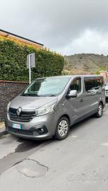 Renault trafic IV van 9 posti