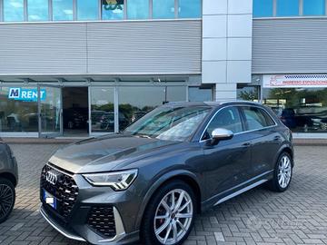 AUDI RS Q3 quattro S tronic