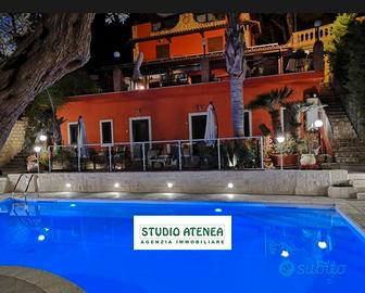 Terreno Con Struttura Ricettiva Zona Quadrivio