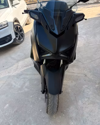 X-max 125 tech-max