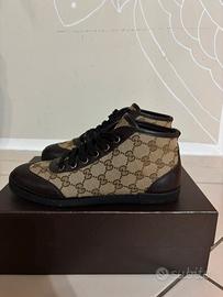 Sacrpe donna originali