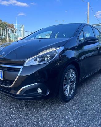 PEUGEOT 208 1.2 82cv 5 porte Allure