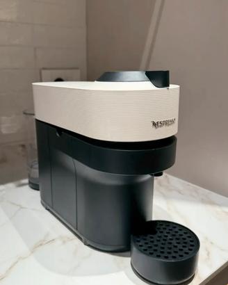 Macchina caffe Nespresso vertuo pop