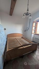 Letto legno fatto a mano con doghe