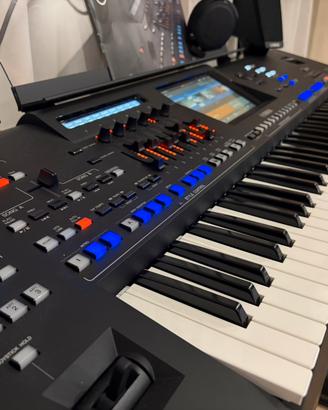 Yamaha Genos 2  con molto suoni  expansion pack