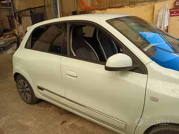 Renault Twingo Electric 2021 Incidentata