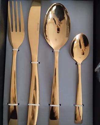 set servizio di  posate in acciaio inox pezzi 24  