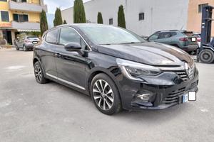 Renault Clio 1.6 Hybrid E-Tech 145cv 2023 SINISTRA