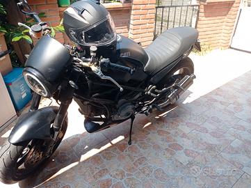 Monster 1000