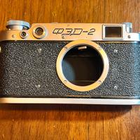 Fotocamera a pellicola FED 2 sovietica